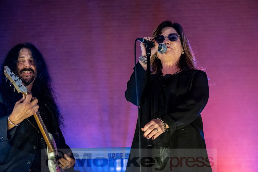 Robin Beck © Angela Trabert