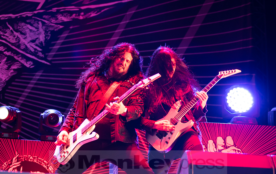 ARCH ENEMY © Thomas Papenbreer