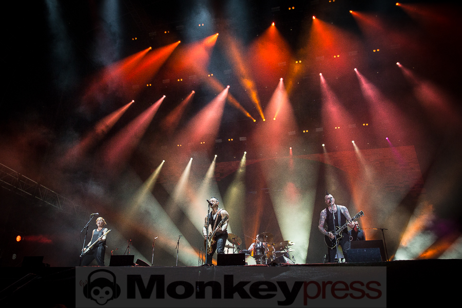 Broilers, (c) Alexander Jung