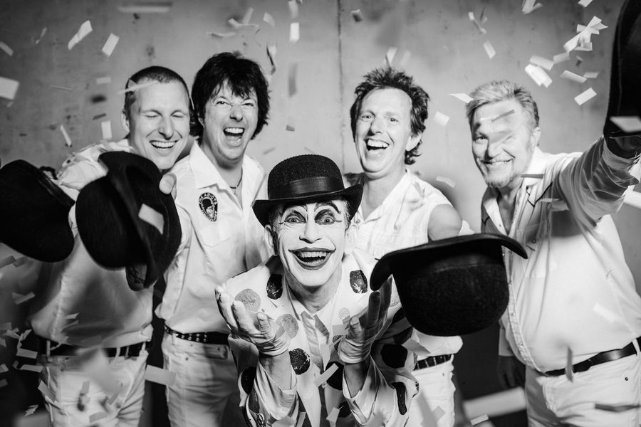 [beendet] Verlosung: Tickets gewinnen - THE ADICTS kommen ab 01.10.2018 nach Deutschland
