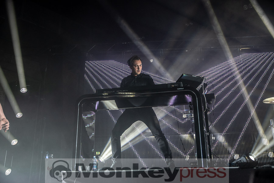 VNV Nation, © Cynthia Theisinger