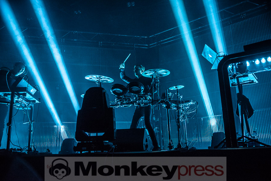 VNV Nation, © Cynthia Theisinger