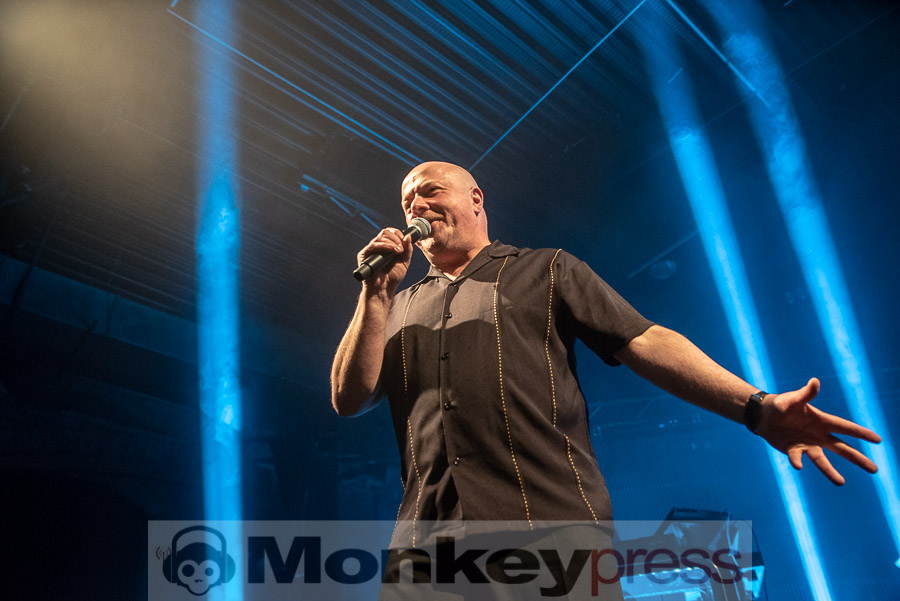 VNV Nation, © Cynthia Theisinger