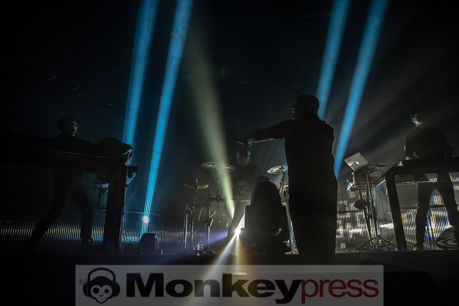 VNV Nation, © Cynthia Theisinger