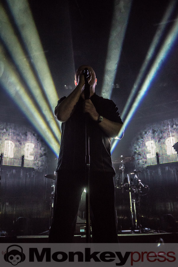 VNV Nation, © Cynthia Theisinger