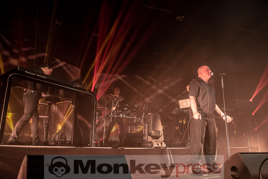 VNV Nation, © Cynthia Theisinger