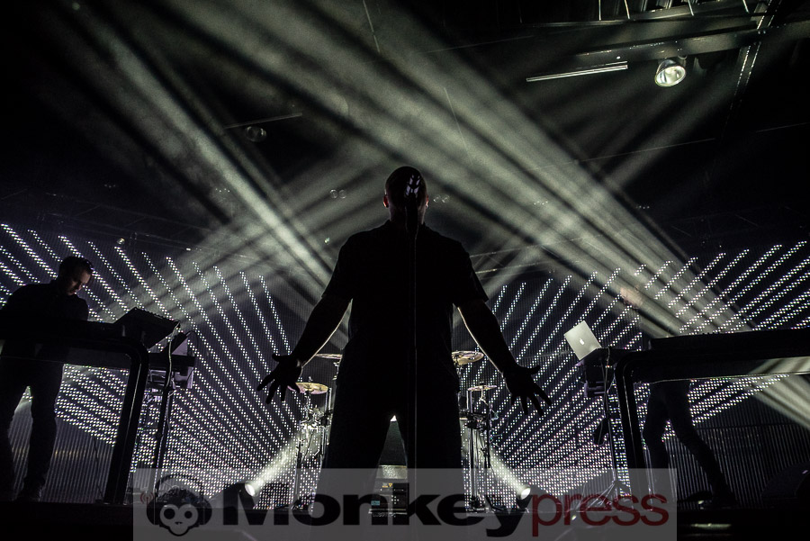 VNV Nation, © Cynthia Theisinger