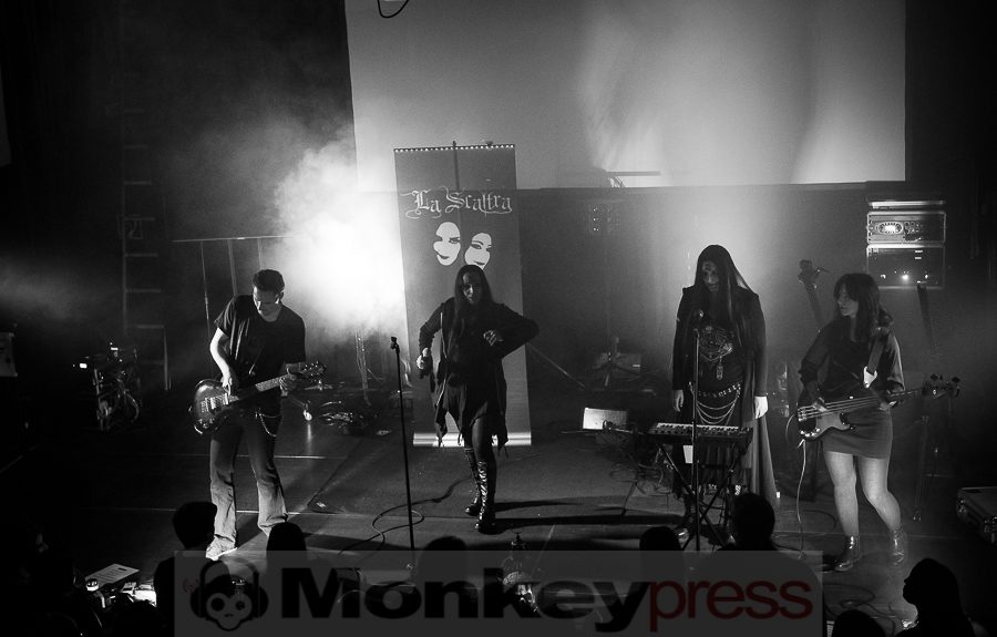 LA SCALTRAS gloomy Banshees künden von The Third Eye ihrem zweiten Studioalbum