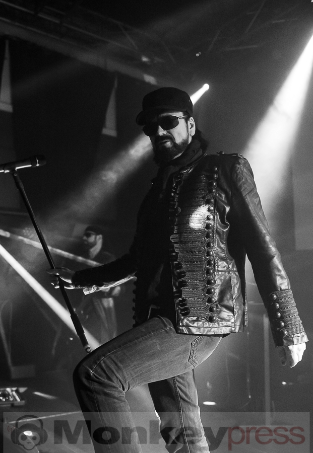 Merciful Nuns © Thomas Papenbreer