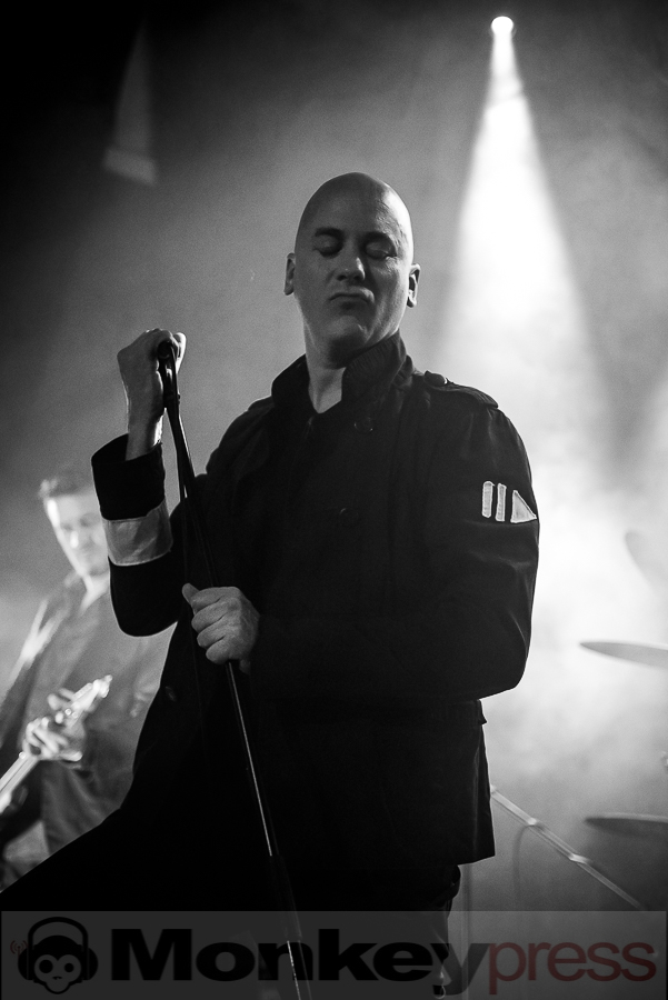 Your life on hold © Thomas Papenbreer