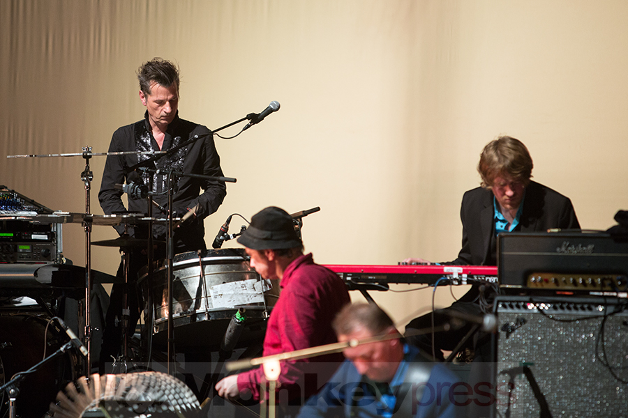 Fotos: EINSTÜRZENDE NEUBAUTEN