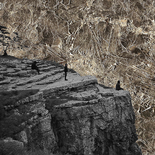 ESBEN AND THE WITCH - Nowhere