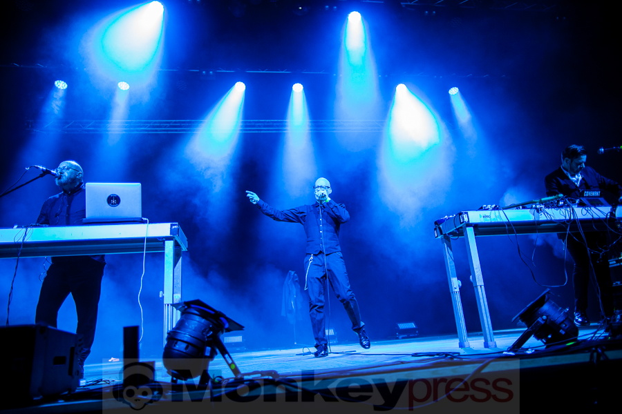 Covenant, © Thomas Bunge