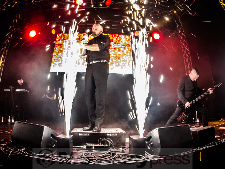 Fotos: E-TROPOLIS 2019 - ES23, PRIEST, RROYCE, SYNTHATTACK, VELVET ACID CHRIST, X-RX