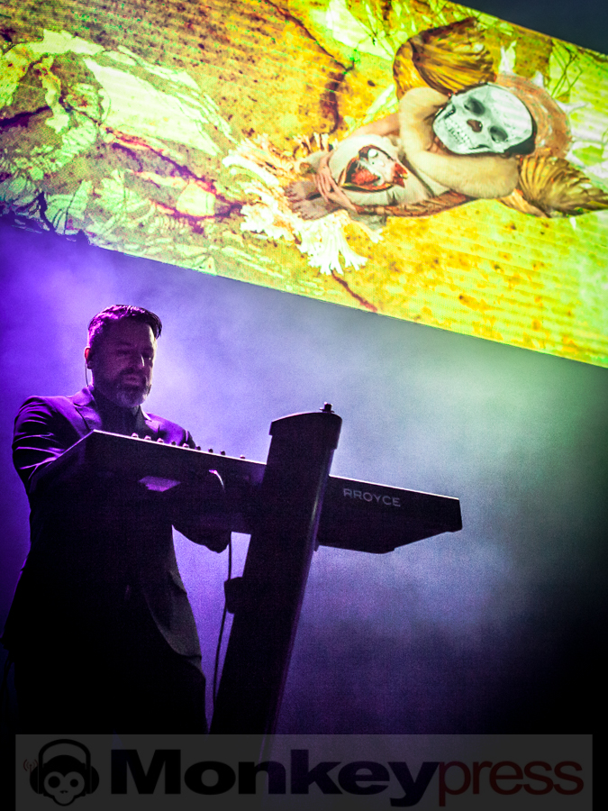 Fotos: E-TROPOLIS 2019 - ES23, PRIEST, RROYCE, SYNTHATTACK, VELVET ACID CHRIST, X-RX