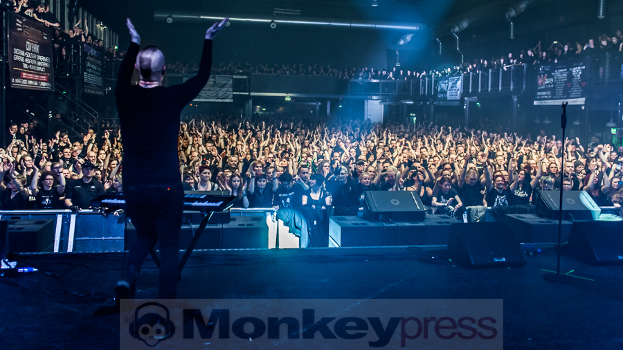 Solar Fake, © Dietmar Grabs