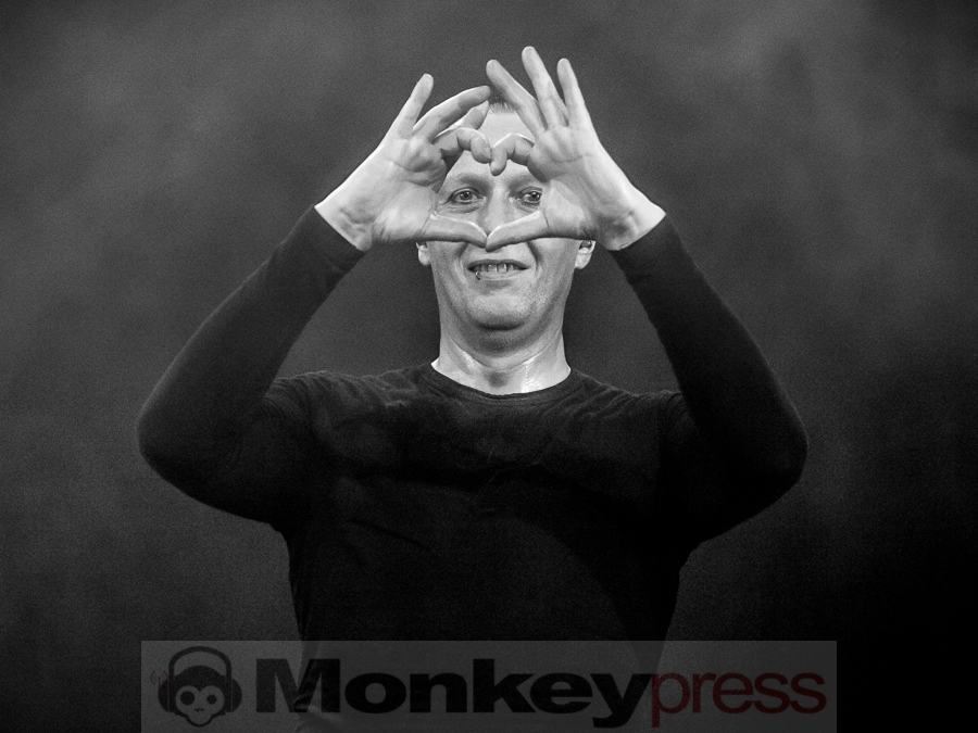 Solar Fake, © Dietmar Grabs