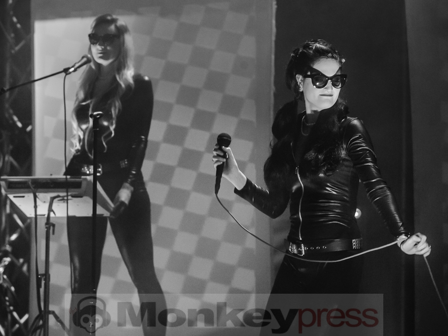 Welle:Erdball, © Dietmar Grabs