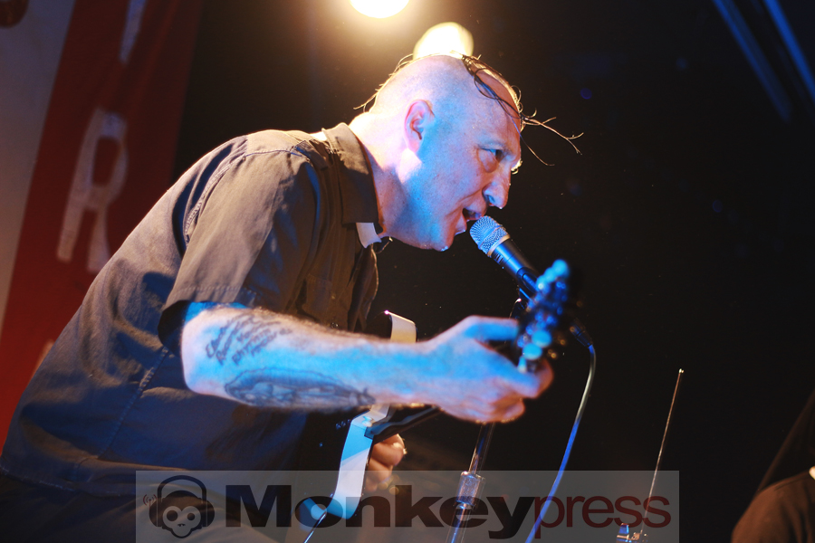 Fotos: REVEREND BEAT-MAN & IZOBEL GARCIA Fotos: REVEREND BEAT-MAN & IZOBEL GARCIA