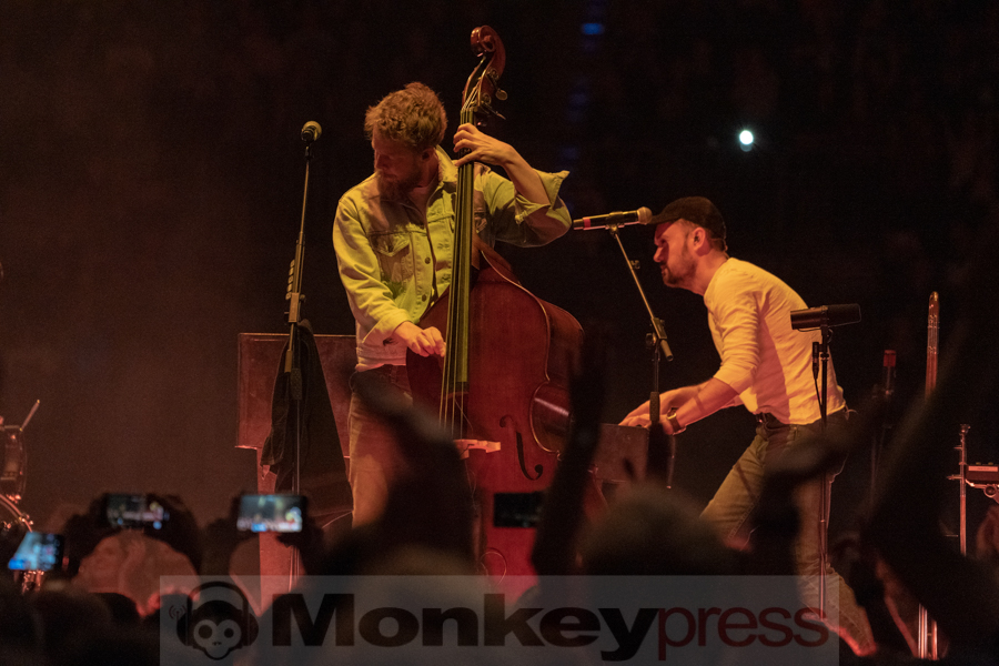 Mumford & Sons © Angela Trabert