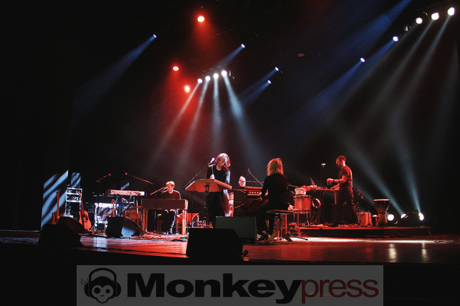 And The Golden Choir, © Claudia Helmert