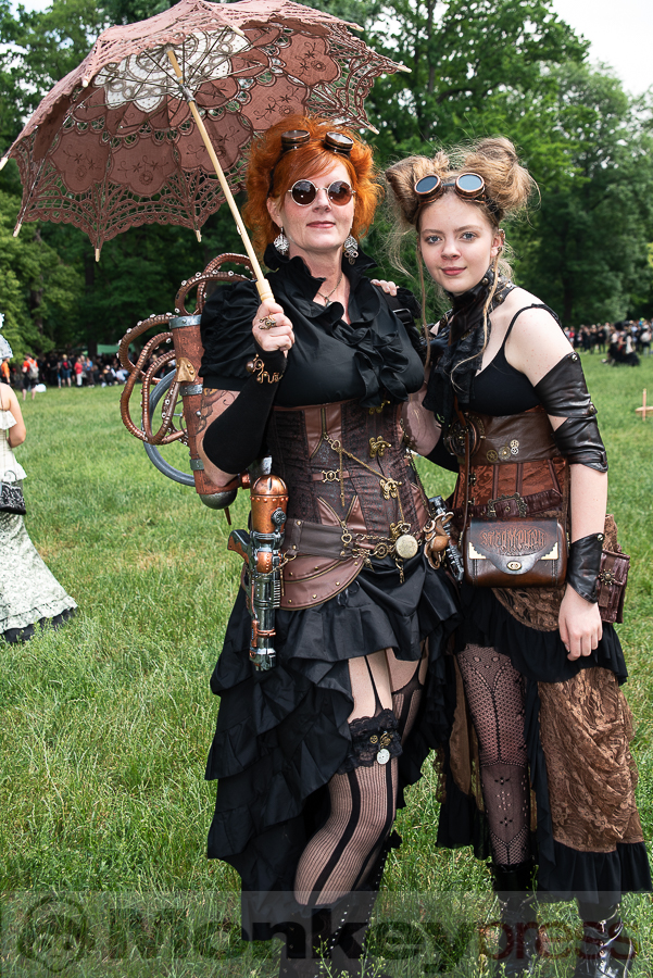 VIKTORIANISCHES PICKNICK © Thomas Papenbreer