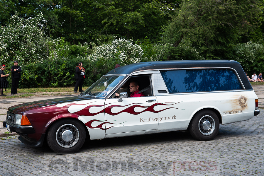 Leichenwagentreffen © Thomas Papenbreer