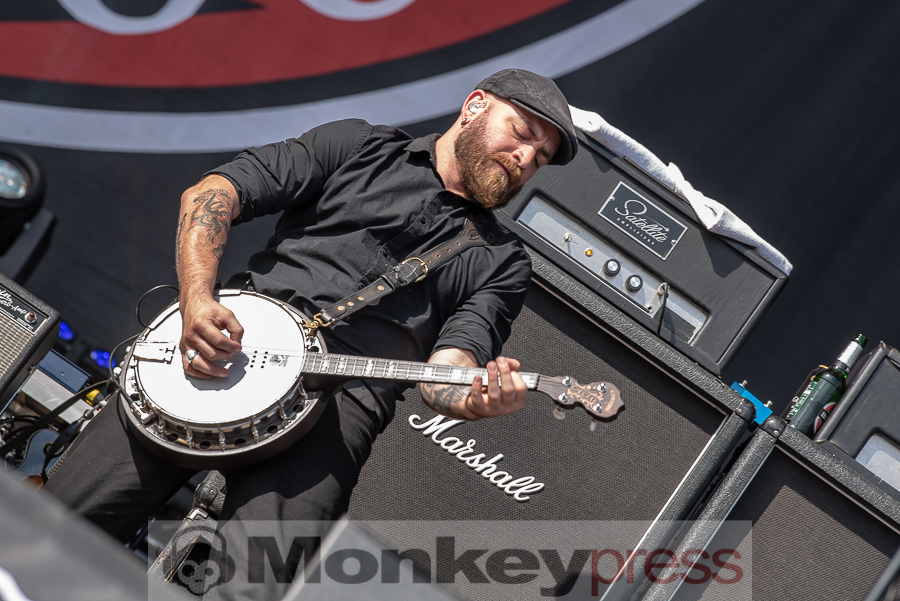 Flogging Molly, © Cynthia Theisinger