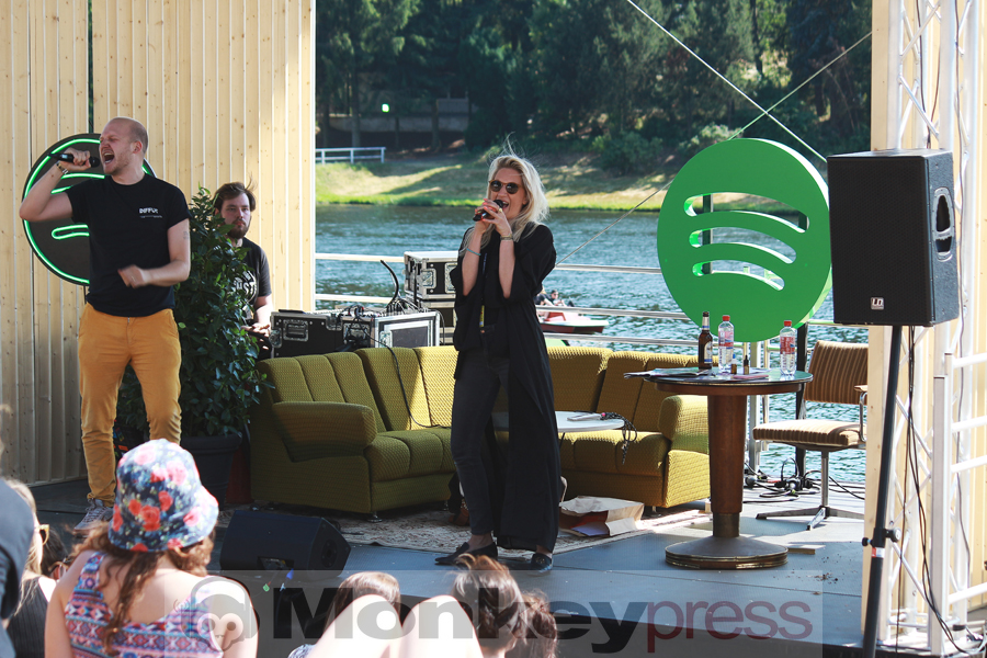 Klatsch & Tratsch, © Claudia Helmert