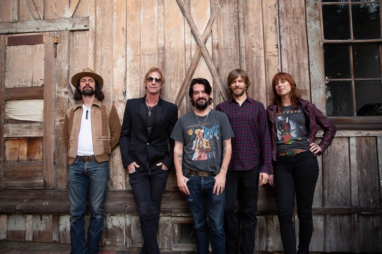 Guns N'Roses Bassist DUFF McKAGAN im August 2019 auf Solotour