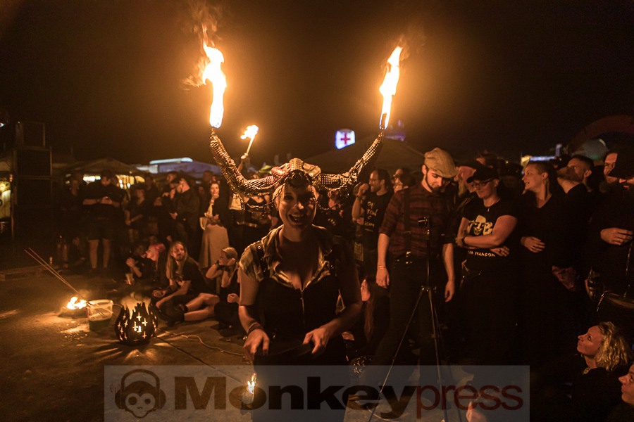 M'era Luna Feuershow, © Peter Bernsmann