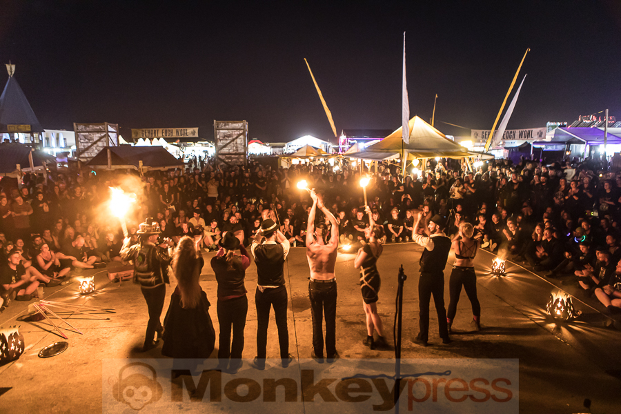 M'era Luna Feuershow, © Peter Bernsmann