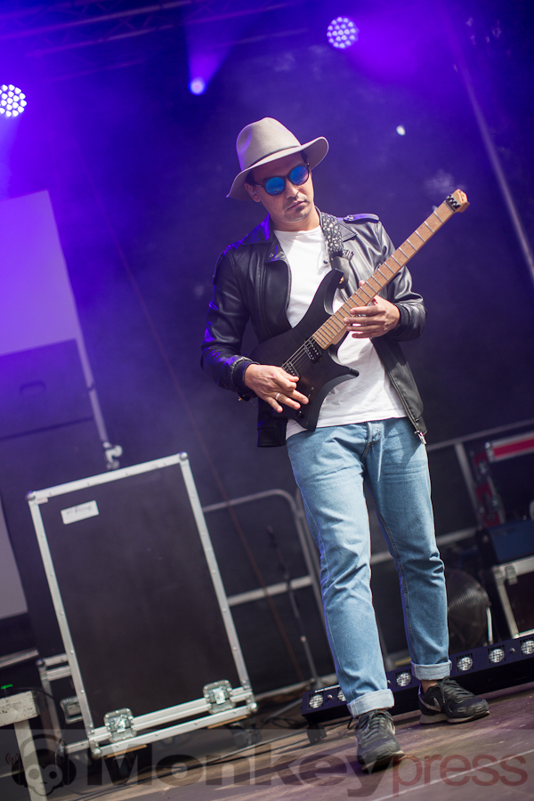 Adam Is A Girl, © Thomas Bunge