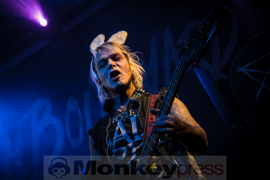 Hell Boulevard © Miriam Neiken