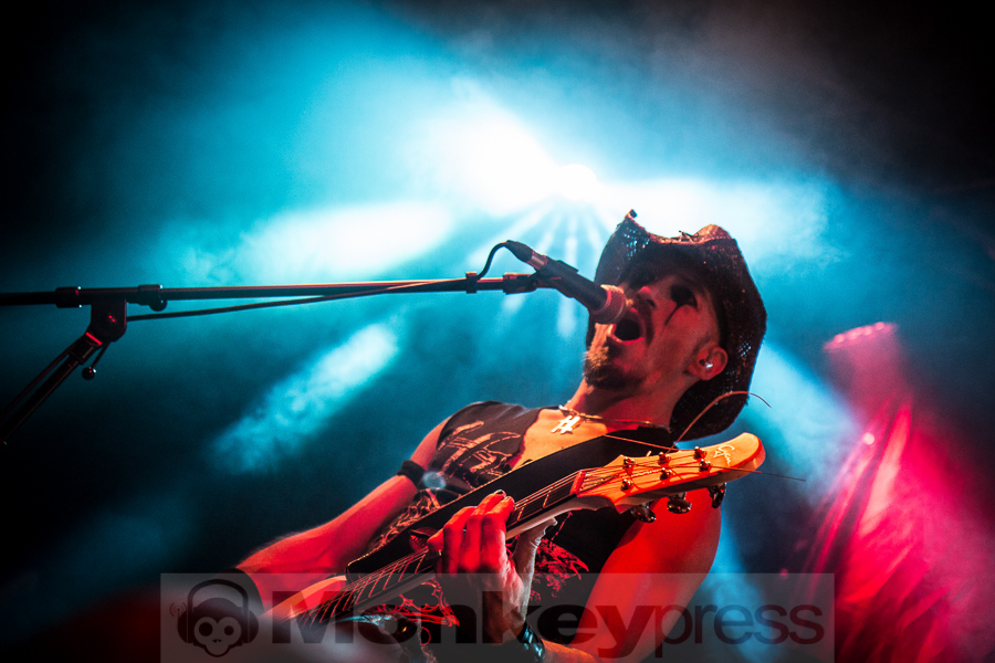 Hell Boulevard © Miriam Neiken