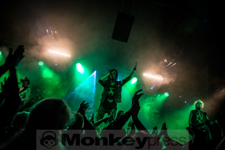 Hell Boulevard © Miriam Neiken