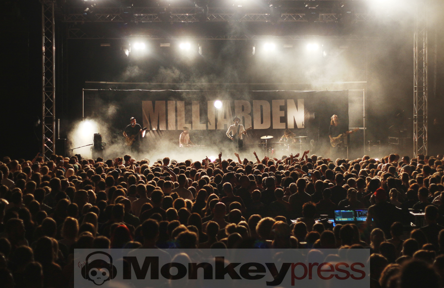 Milliarden, © Claudia Helmert