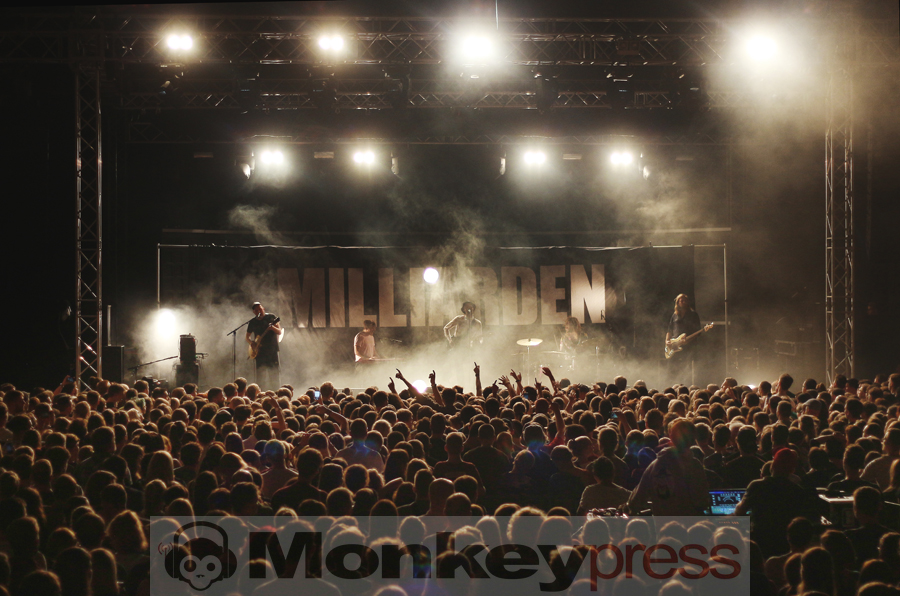 Milliarden, © Claudia Helmert