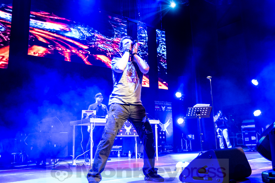 Frozen Plasma © Katja Spanier