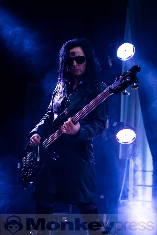 Merciful Nuns © Thomas Papenbreer