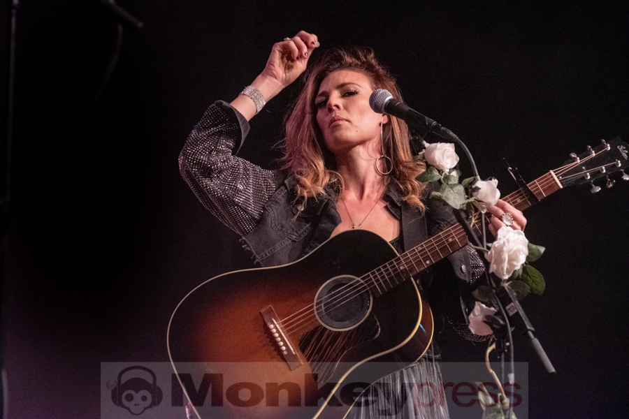 Twinnie © Angela Trabert