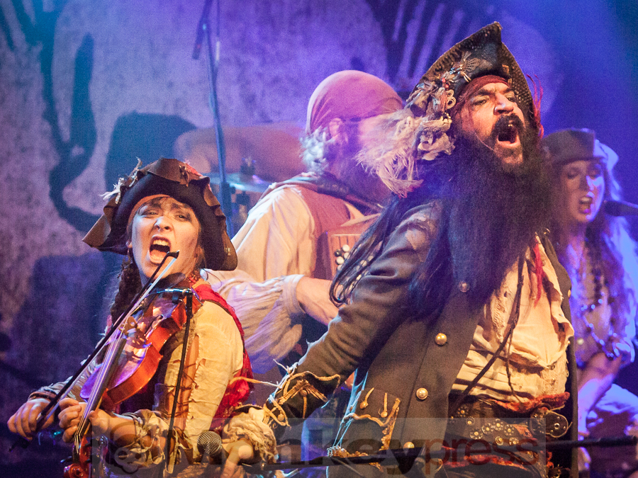 YE BANISHED PRIVATEERS © Dietmar Grabs