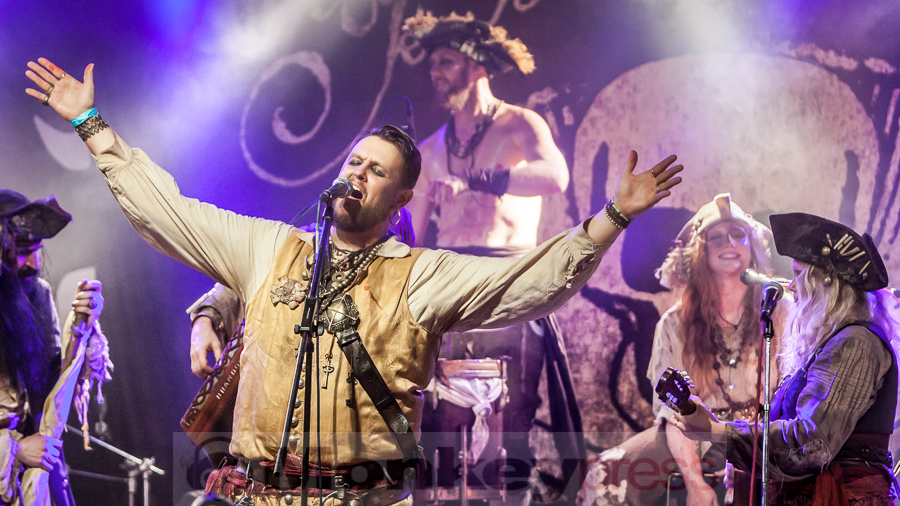 YE BANISHED PRIVATEERS © Dietmar Grabs