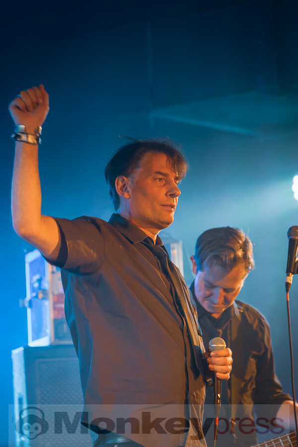 Sharon Next, © Danny Sotzny