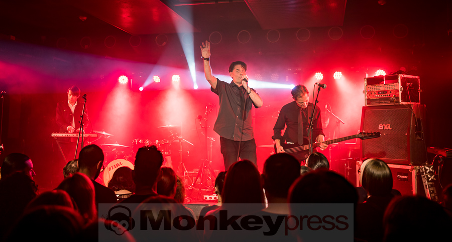 Sharon Next, © Danny Sotzny