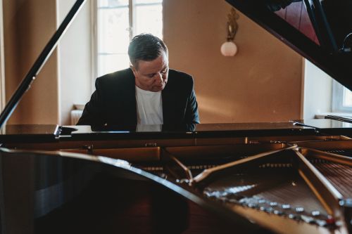 Interview: DIRK MAASSEN