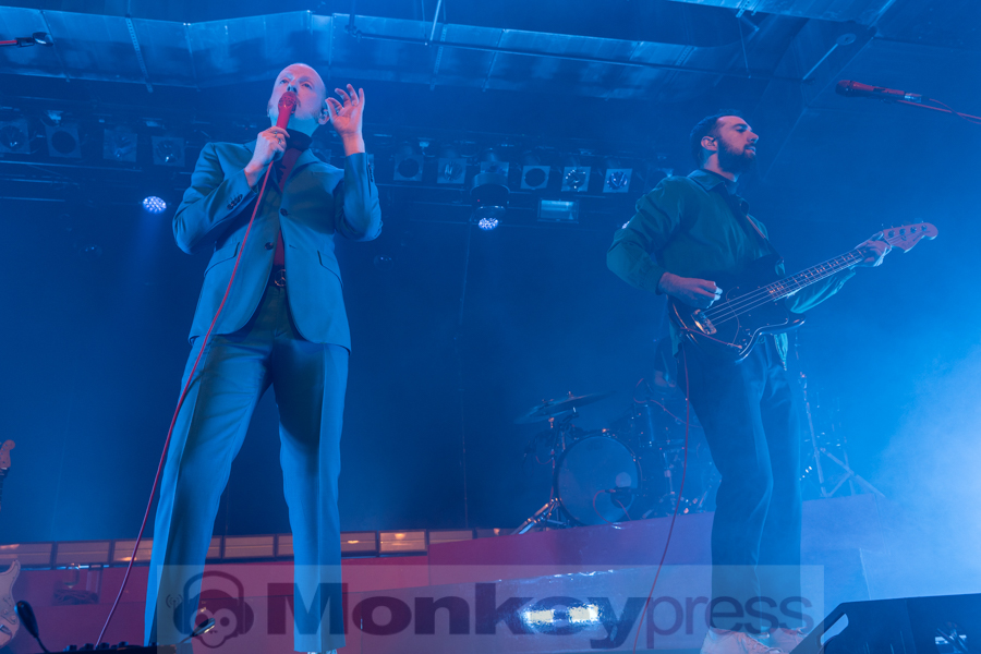 Two Door Cinema Club © Angela Trabert