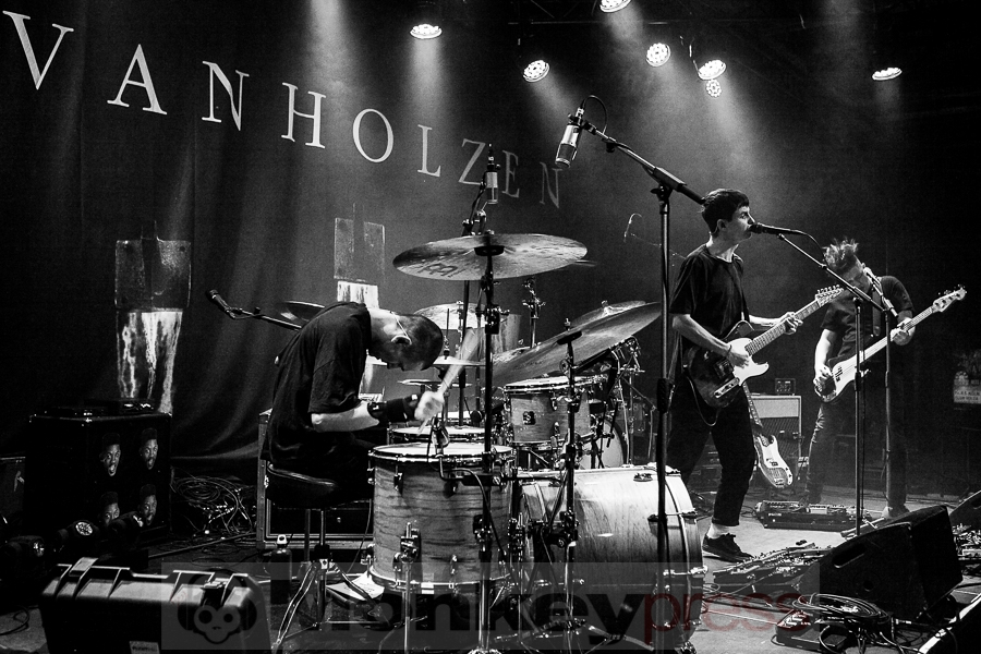 VAN HOLZEN, © Dirk Wirtz