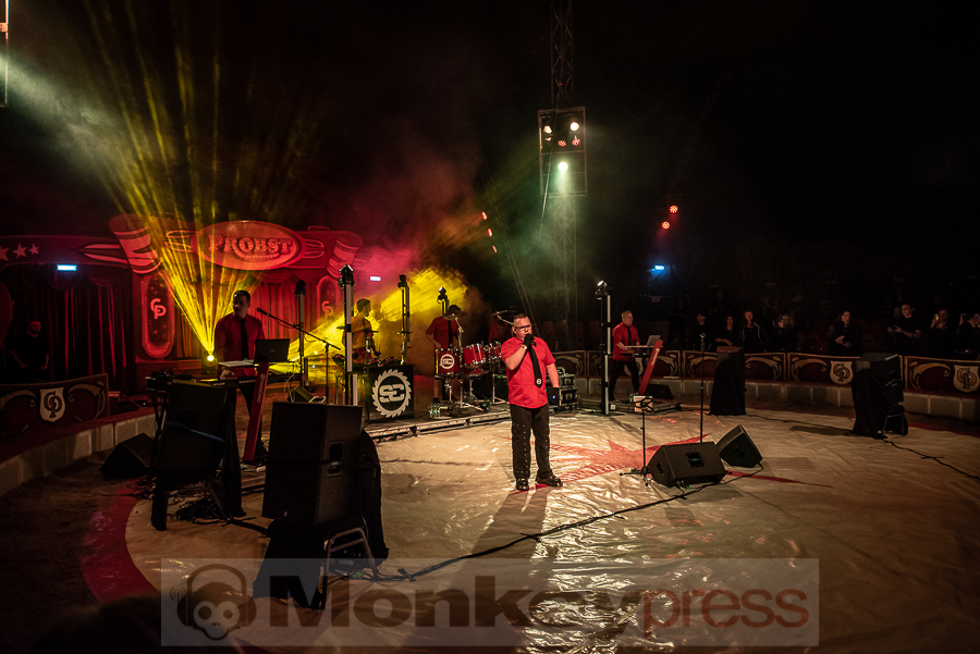 Solitary Experiments, © Cynthia Theisinger