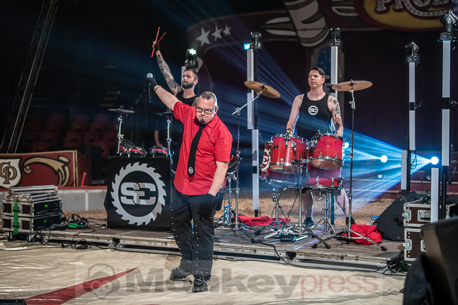 Solitary Experiments, © Cynthia Theisinger